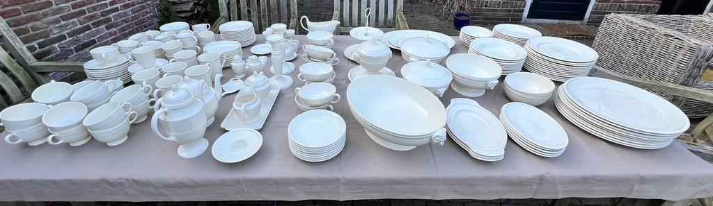 Uitgebreid Wedgwood Edme Servies - Zeer Compleet, Gebruikt, Ophalen of Verzenden, Wedgwood, Porselein