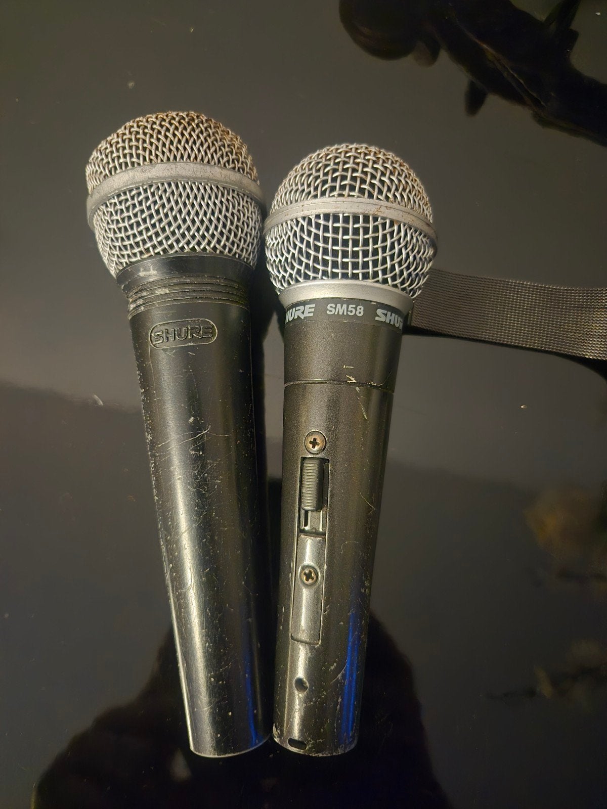 Shure SM58 Zangmicrofoons (2 stuks), Muziek en Instrumenten, Microfoons, Ophalen of Verzenden, Gebruikt, Zangmicrofoon