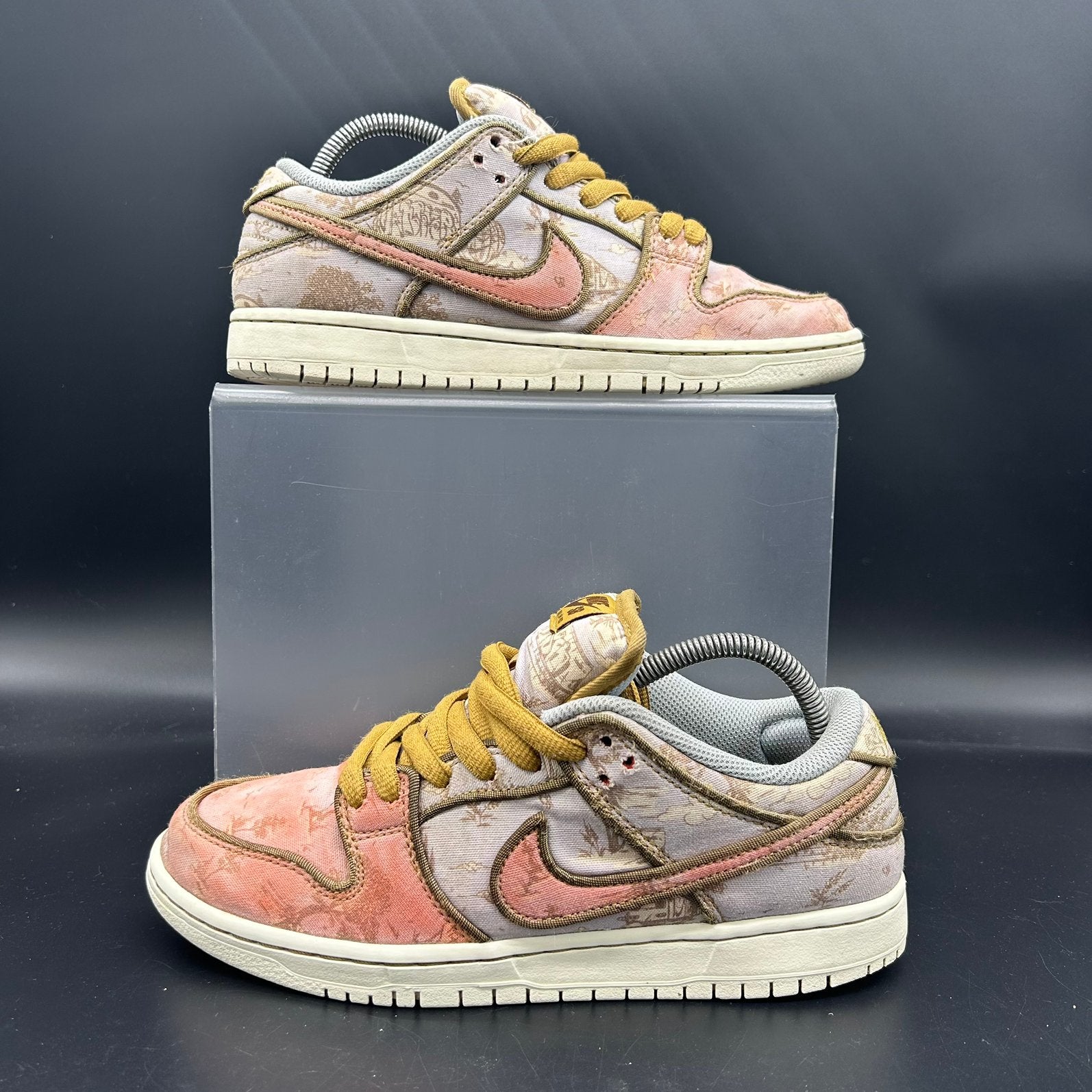 Nike sb dunk low city of style maat 40, Kleding | Heren, Schoenen, Overige kleuren, Ophalen of Verzenden, Sneakers of Gympen, Zo goed als nieuw