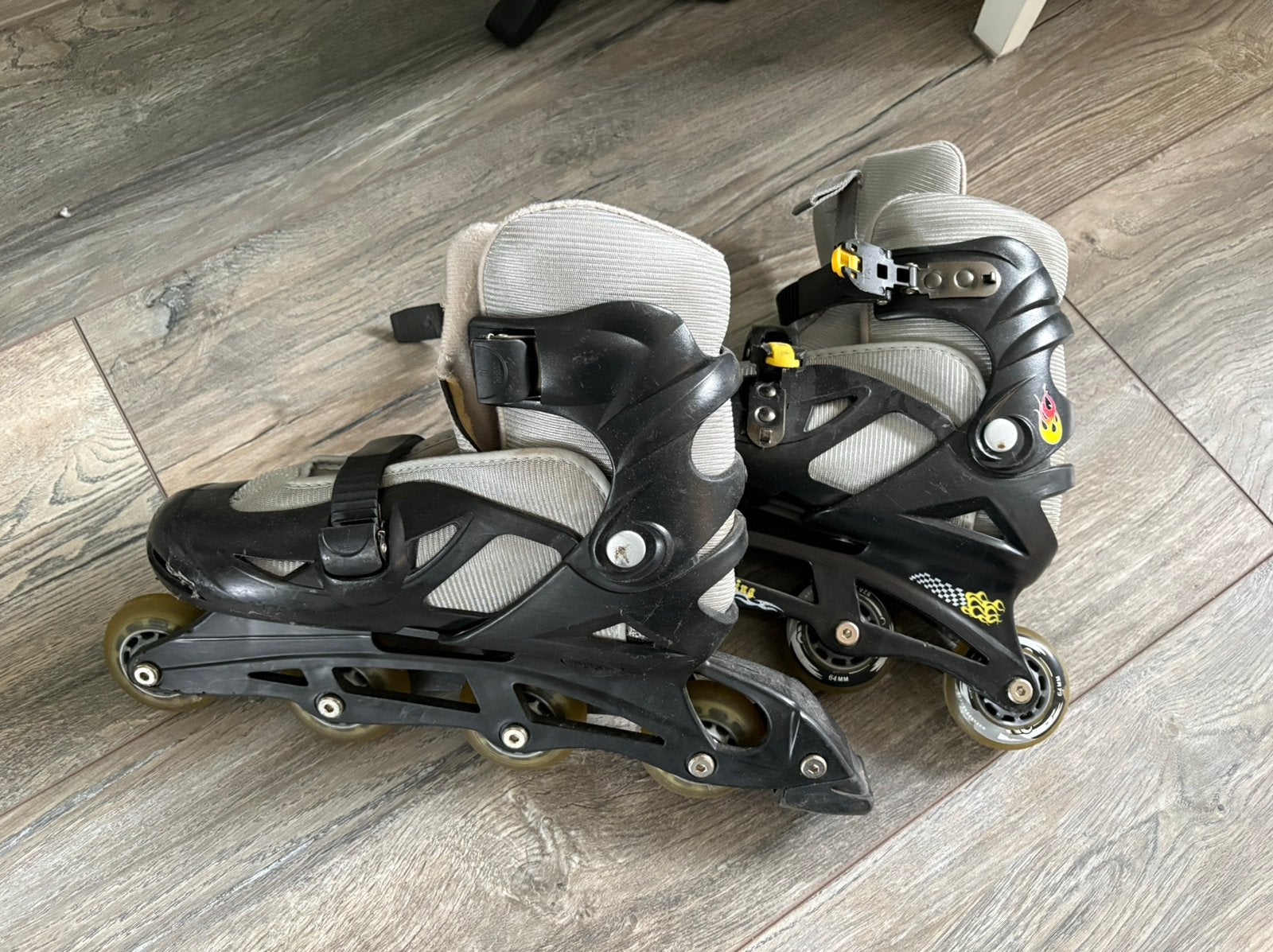 Skeelers mt 36-39 (verstelbaar), Overige merken, Kinderen, Ophalen of Verzenden, Inline skates 4 wielen