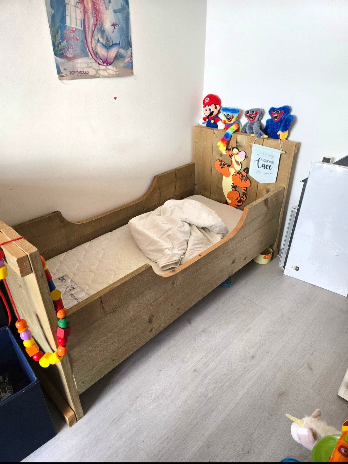 stoere houten peuterbed met bopita matras, Ophalen, Gebruikt