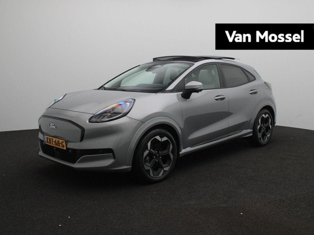 Ford Puma Gen-E Premium 44 kWh | Panorama dak | Trekhaak | 3, 12 maanden, 750 kg, Leder en Stof, 44 kWh