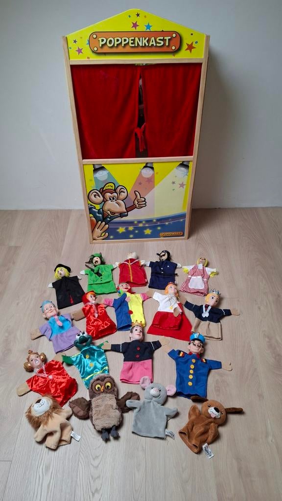 Complete Poppenkast Set met 17 Handpoppen, Ophalen, Gebruikt, Jongen of Meisje