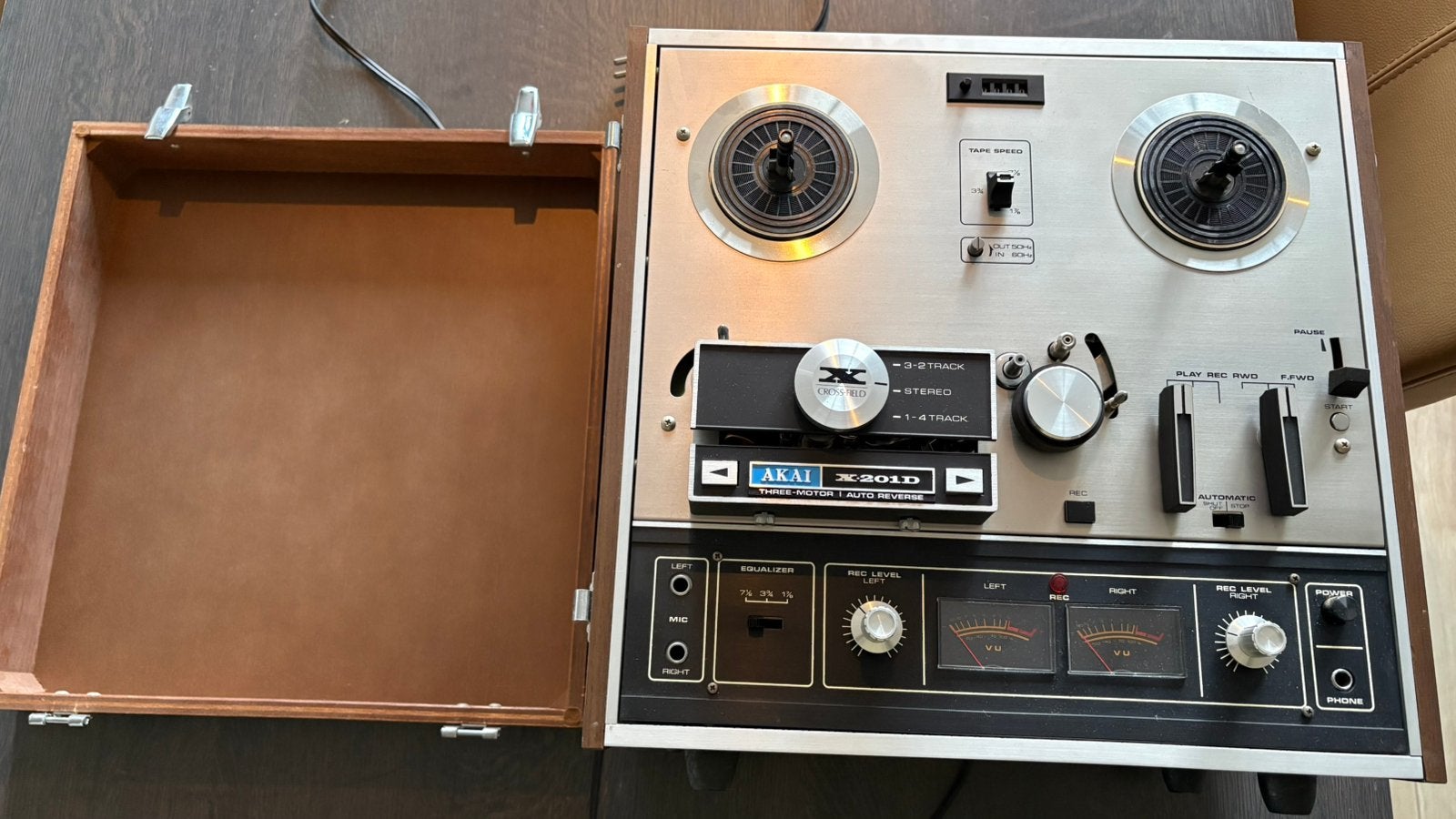 Akai X-201D bandrecorder – getest en goed werkend, Audio, Tv en Foto, Ophalen, Bandrecorder, Met stofkap