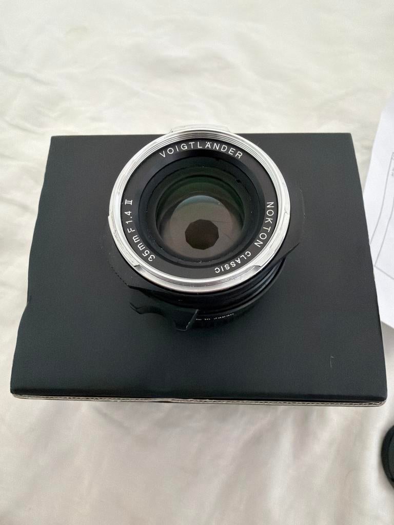 Voigtlander Nokton Classic 35mm f/1.4 II VM lens, Ophalen, Zo goed als nieuw, Standaardlens