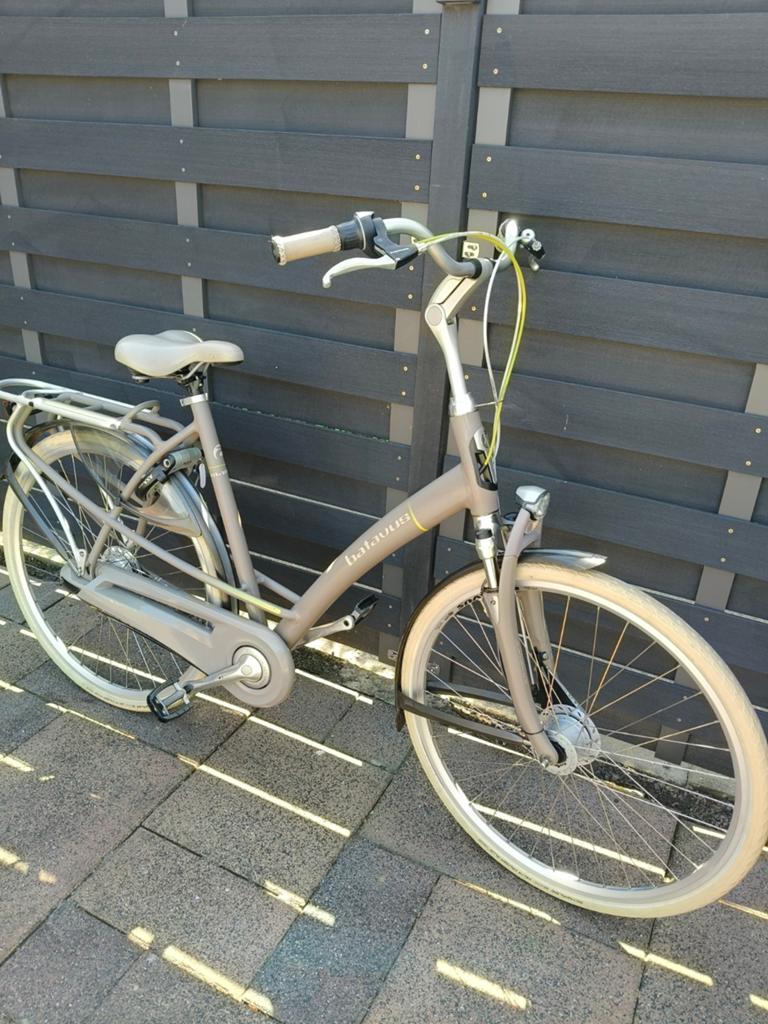 Batavus mambo damesfiets frame 57, Versnellingen, Batavus, Zo goed als nieuw, 56 cm of meer