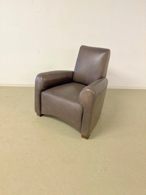Fauteuil in grijs / bruin rundleer, Huis en Inrichting, Fauteuils, Ophalen, Gebruikt, Modern / Ambachtelijk, 75 tot 100 cm