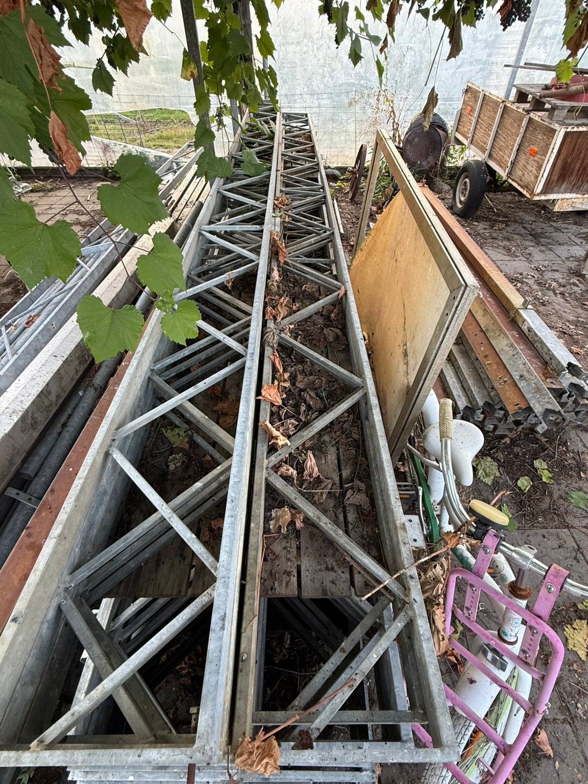 Staal verzinkte spanten ongeveer 5 meter lang, Ophalen, Gebruikt, IJzer