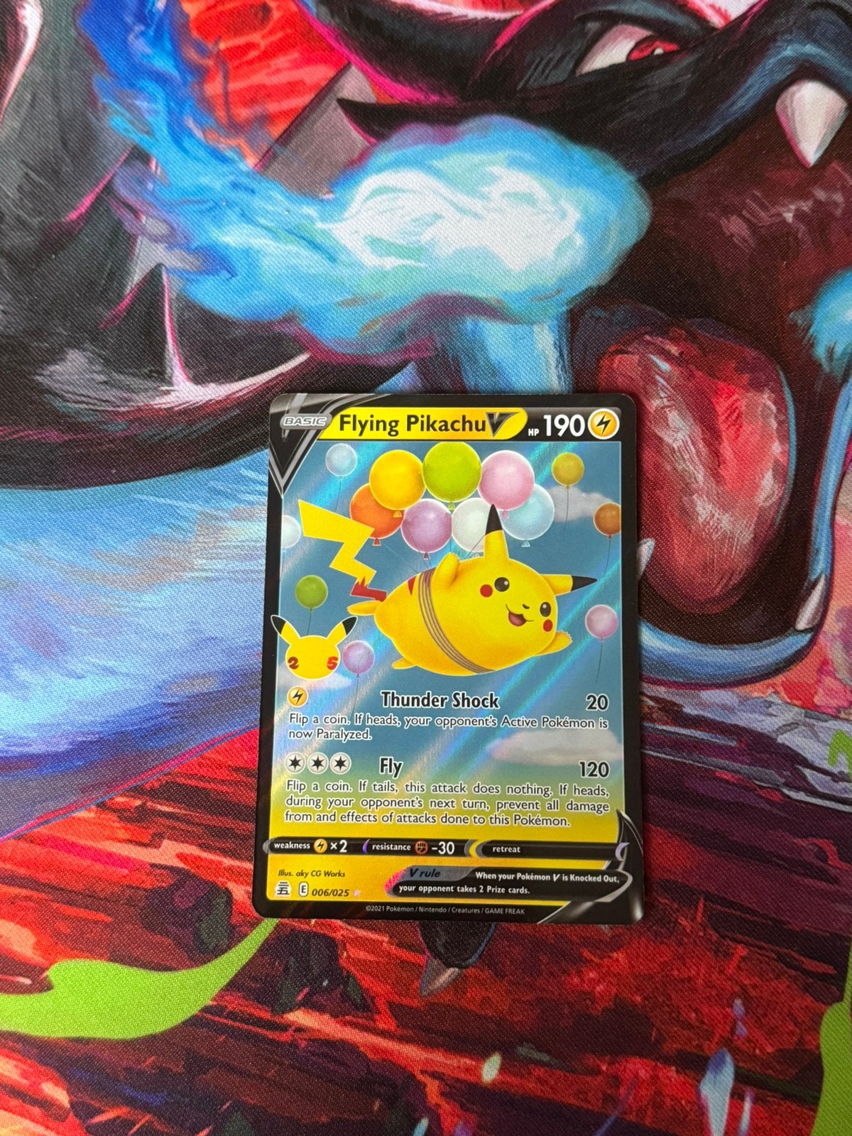 Pokémon kaarten Flying Pikachu V #6, Ophalen of Verzenden, Zo goed als nieuw, Losse kaart