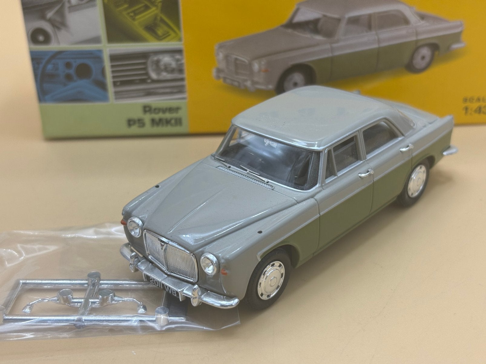 Rover P5 Mk II 1/43 Vanguards, Verzenden, Zo goed als nieuw, Auto, Vanguards