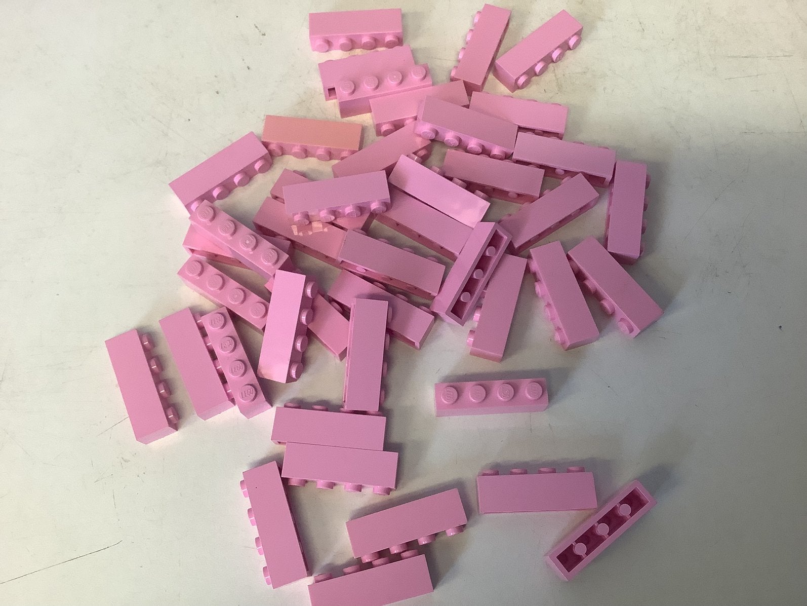 Lego steen 1x4 licht roze, Ophalen of Verzenden, Gebruikt, Losse stenen, Lego