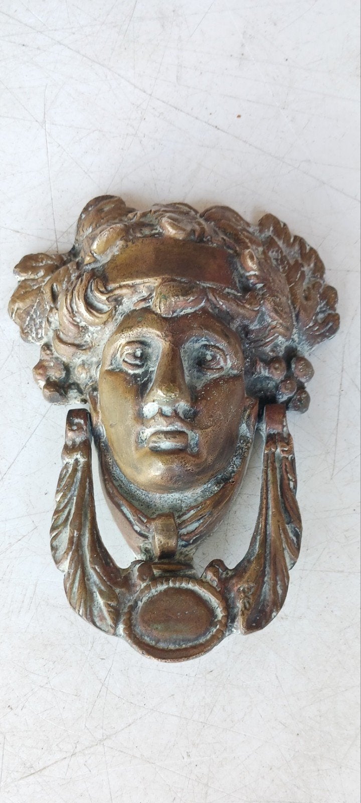 BRONZEN DEURKLOPPER HOOFD GRIEKSE GOD ATHENA 19 CM HOOG 13BR, Antiek en Kunst, Antiek | Koper en Brons, Ophalen of Verzenden
