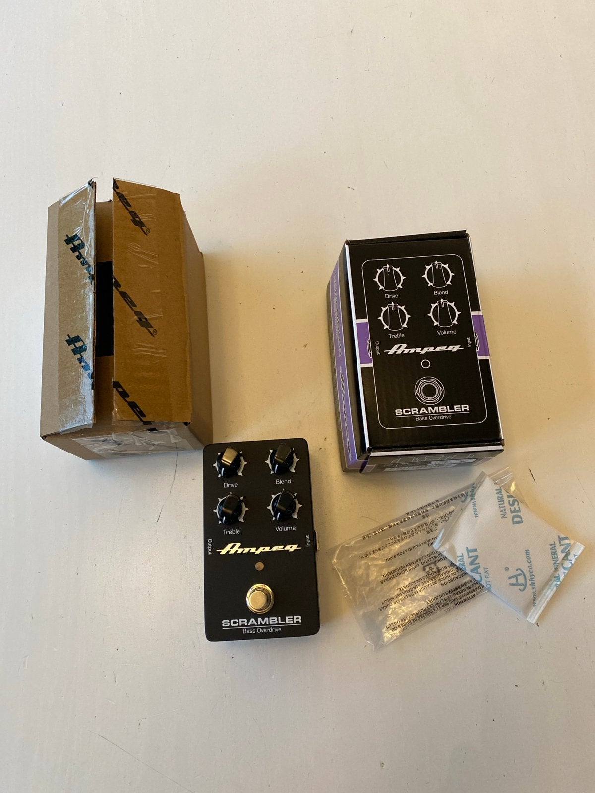 Prijs verlaagd! Ampeg Scrambler Bass Overdrive Pedaal, Ophalen of Verzenden, Zo goed als nieuw, Distortion, Overdrive of Fuzz