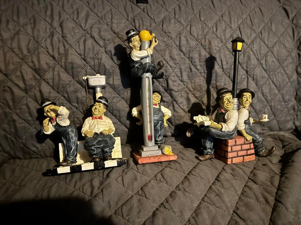 Set van 3 decoratieve Laurel en Hardy beeldjes, Verzamelen, Beelden en Beeldjes, Ophalen, Gebruikt, Mens