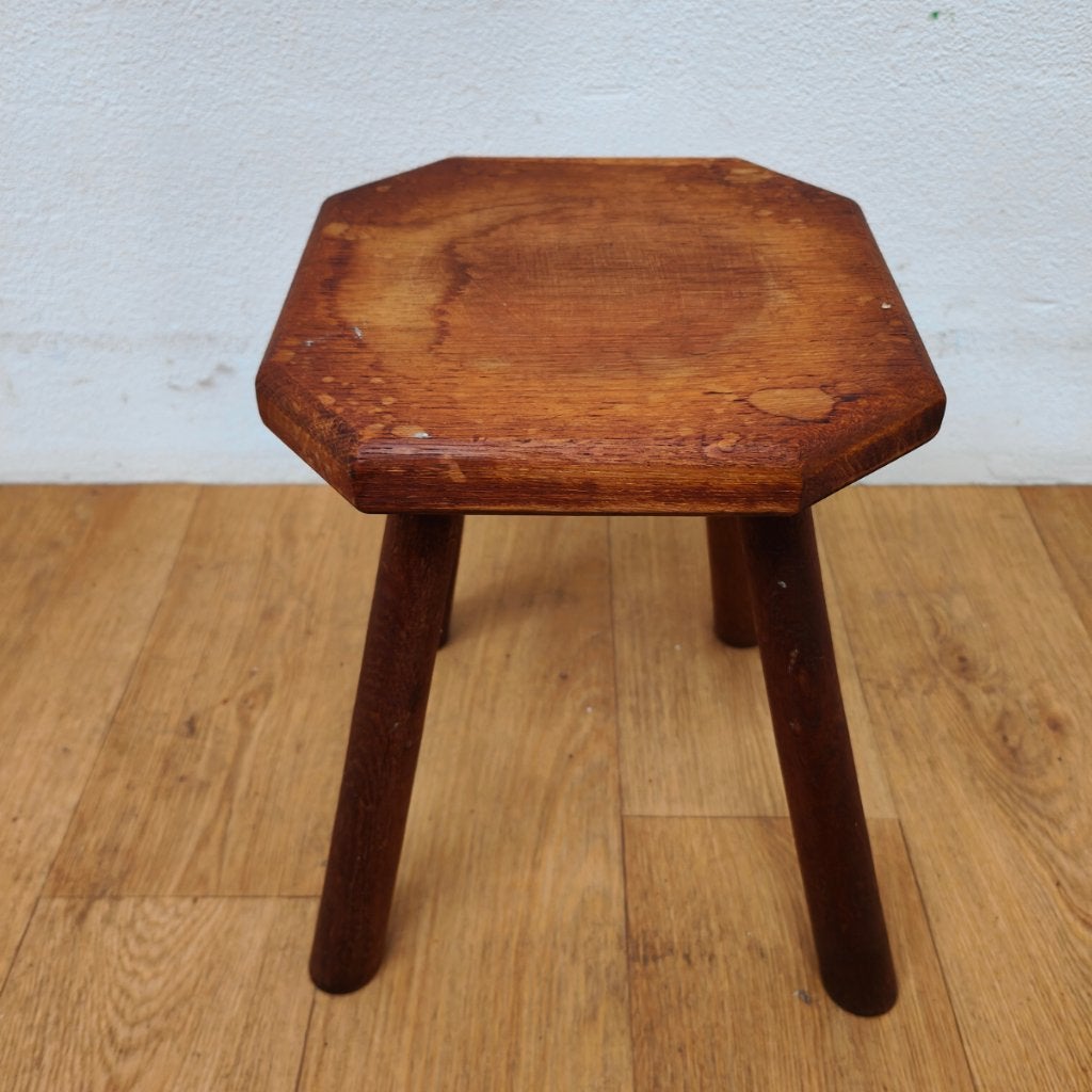 Brocante landelijk melkkrukje bijzettafeltje plantentafeltje, Huis en Inrichting, Krukjes, Valkenswaard, Gebruikt, Info@flashbackfurniture.nl