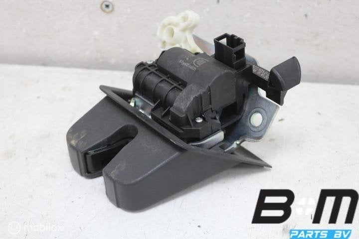 Achterklep slotmechaniek VW Passat B8 5TA827505D, Auto-onderdelen, Gebruikt