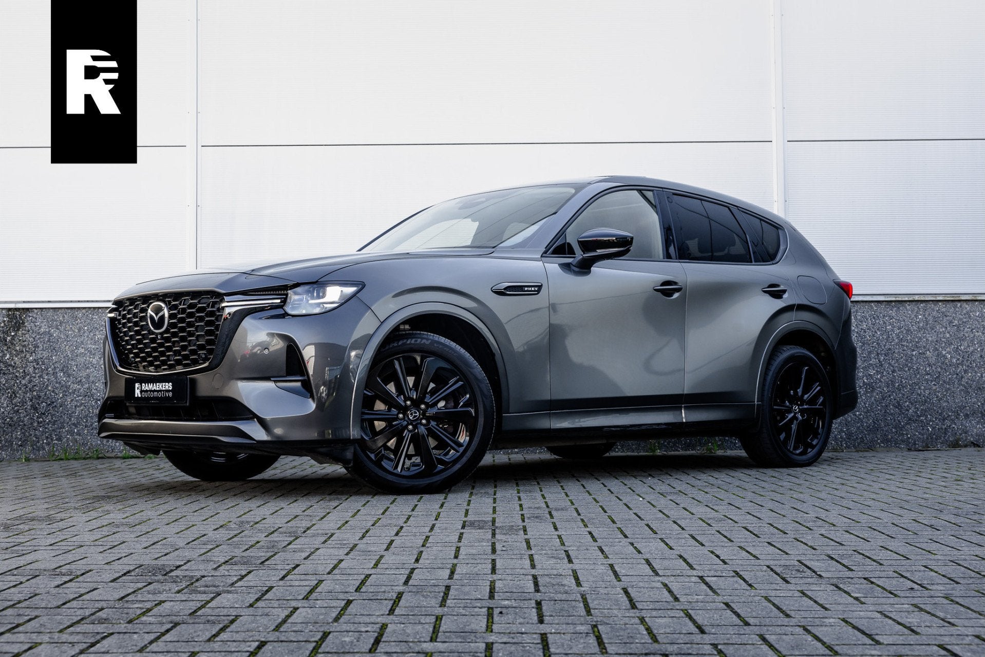 Mazda CX-60 2.5 e-SkyActiv PHEV Homura Panorama / Trekhaak /, Auto's, Automaat, Dealer onderhouden, Gebruikt, Zwart