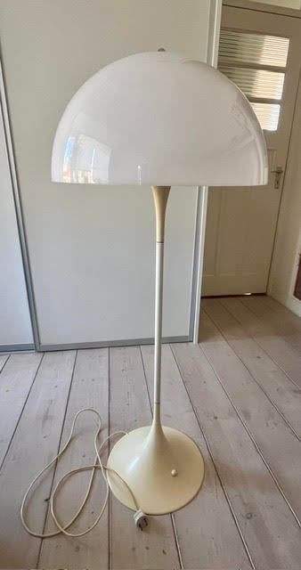 Originele Louis Poulsen Panthella Vloerlamp – Verner Panton, Ophalen, Kunststof, Gebruikt, Zie foto's en onderstaande tekst