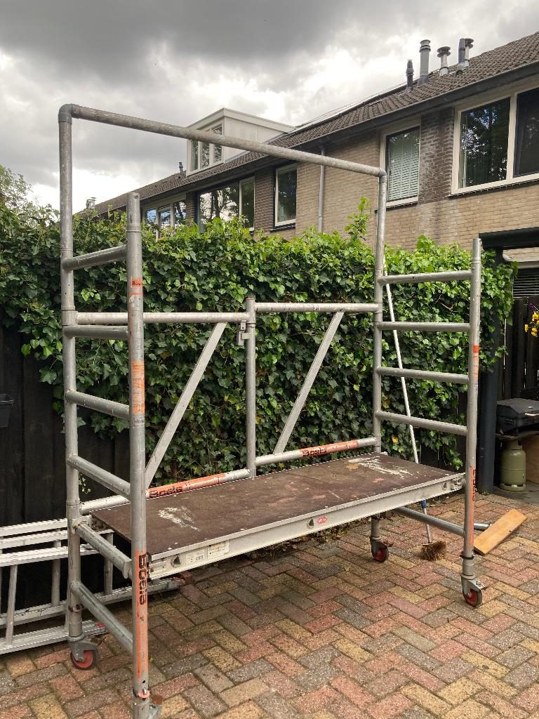 Kamersteiger Altrex, Ophalen, Gebruikt, Rolsteiger of Kamersteiger, Minder dan 2 meter