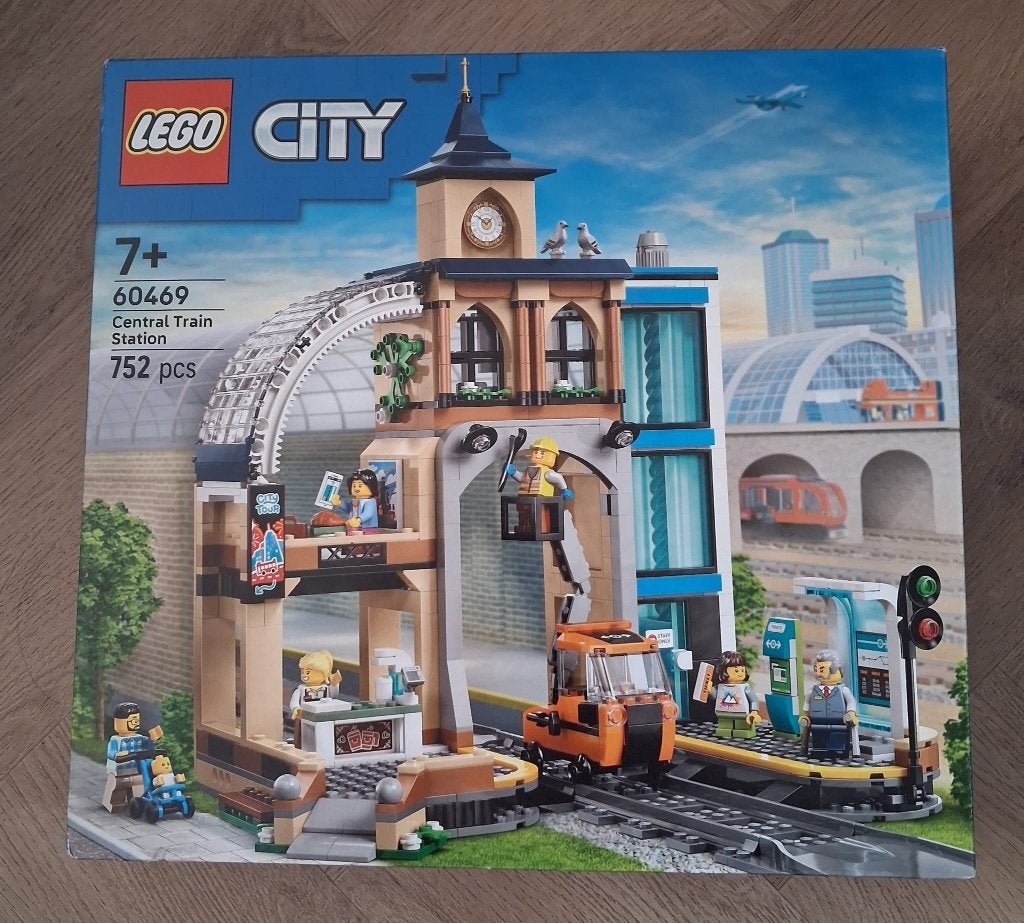 LEGO City 60469 Centraal Treinstation [NIEUW], City, Nieuw, Ophalen of Verzenden, Complete set