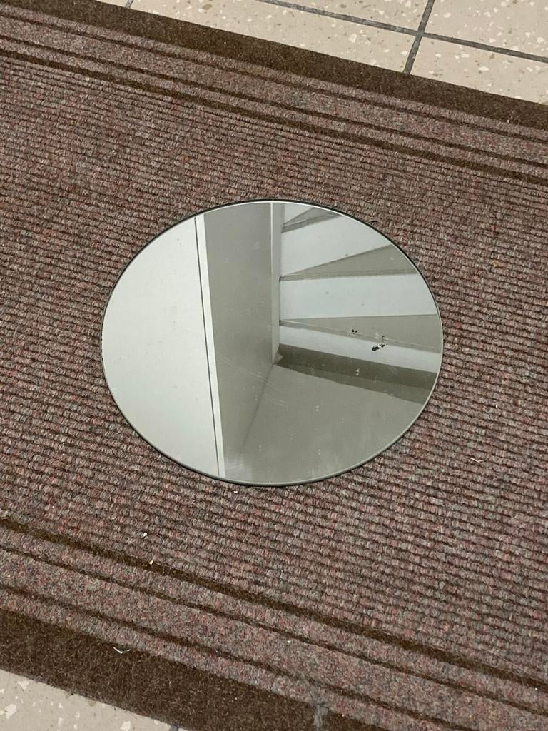 Ronde spiegel - diameter ongeveer 30 cm, Ophalen, Rond, Zo goed als nieuw, Minder dan 100 cm