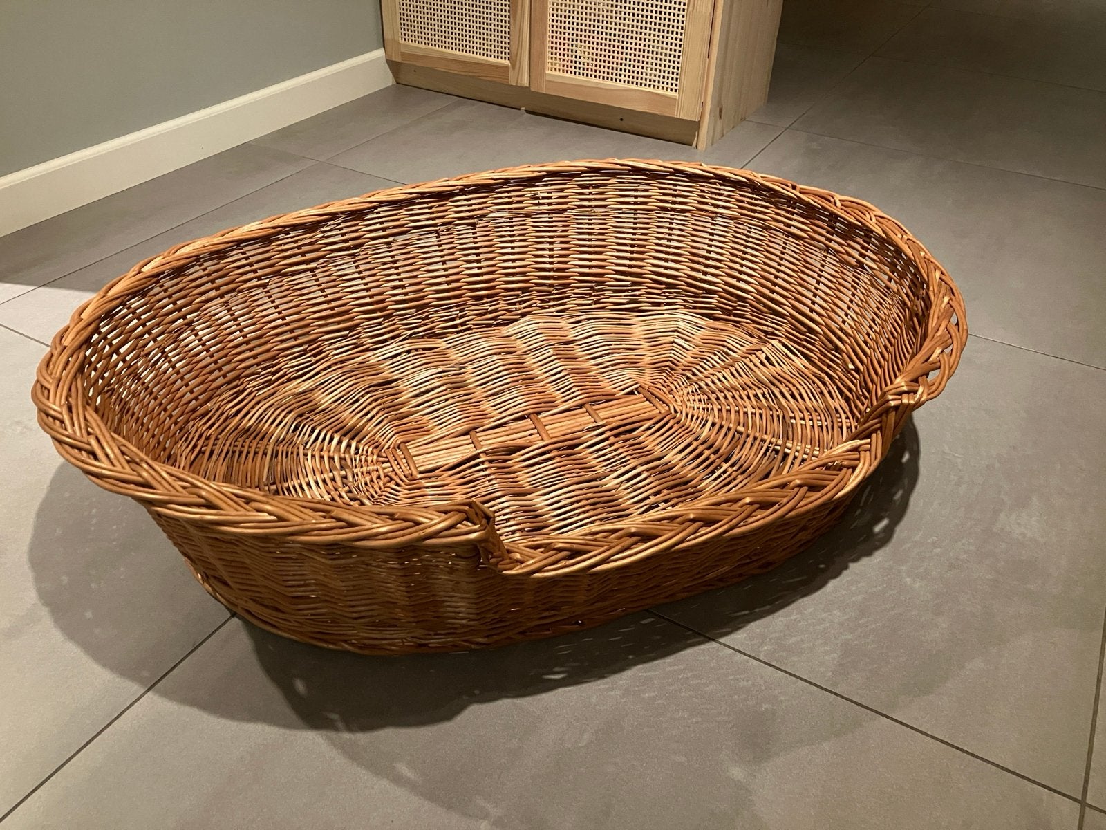 Rieten hondenmand 101x73 cm als nieuw, Dieren en Toebehoren, Ophalen, Zo goed als nieuw, Riet