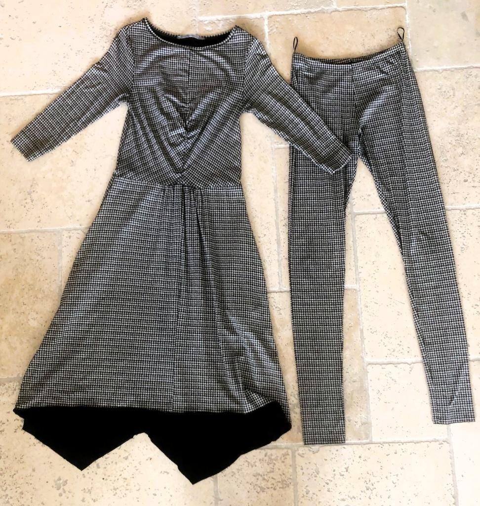 Cora Kemperman jurk met legging, maat M, Zwart, Onder de knie, Ophalen, Maat 38/40 (M)