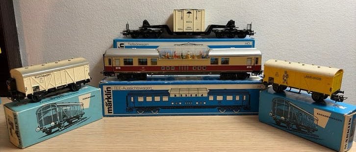 Marklin NOS 4090 / 4618 / 4509/ 4508 perfecte staat, Wisselstroom, Verzenden, Wagon, Zo goed als nieuw
