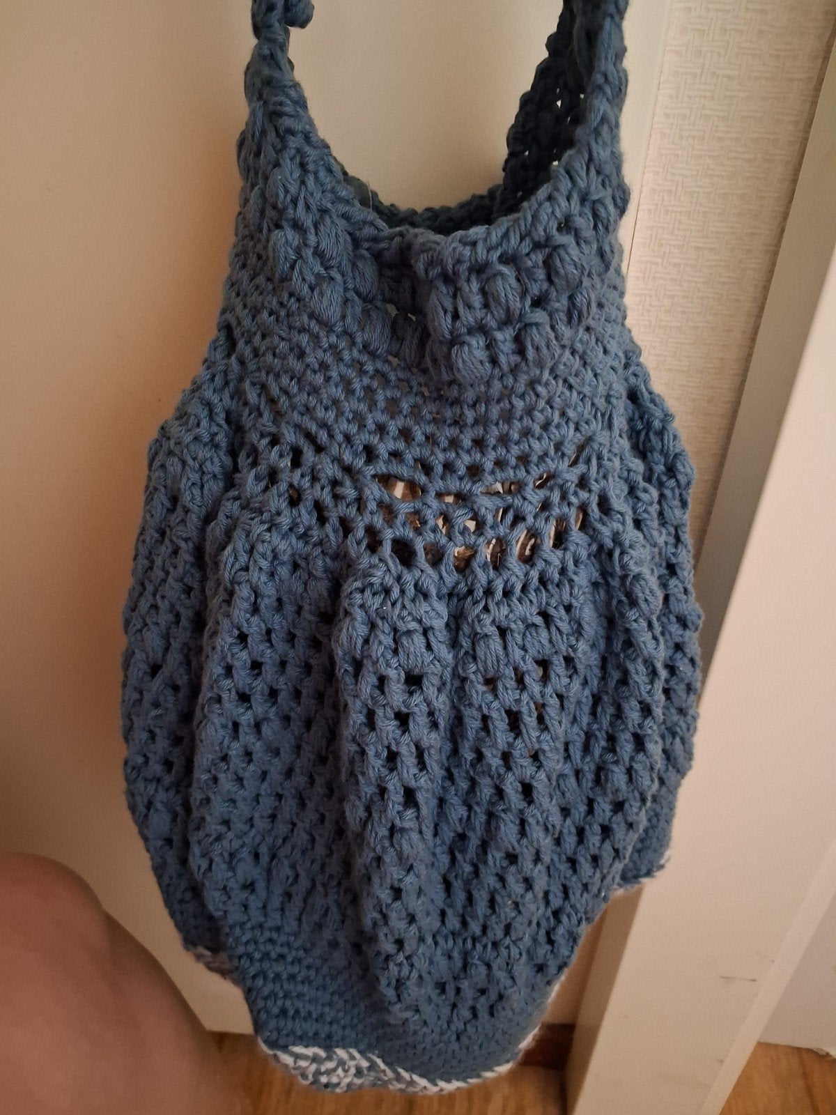 UNIEKE TAS ! DEGELIJK HANDWERK IN FRAAIE BLAUW/GRIJZE KLEUR, Ophalen of Verzenden, Zo goed als nieuw, Blauw, Handtas