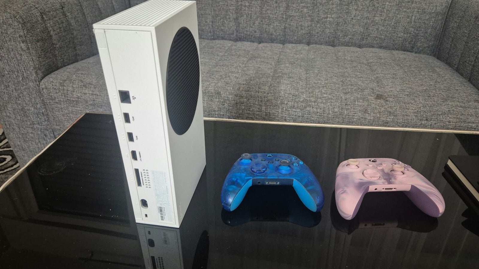 Xbox Series S met 2 controllers, Ophalen of Verzenden, Zo goed als nieuw, Xbox Series S