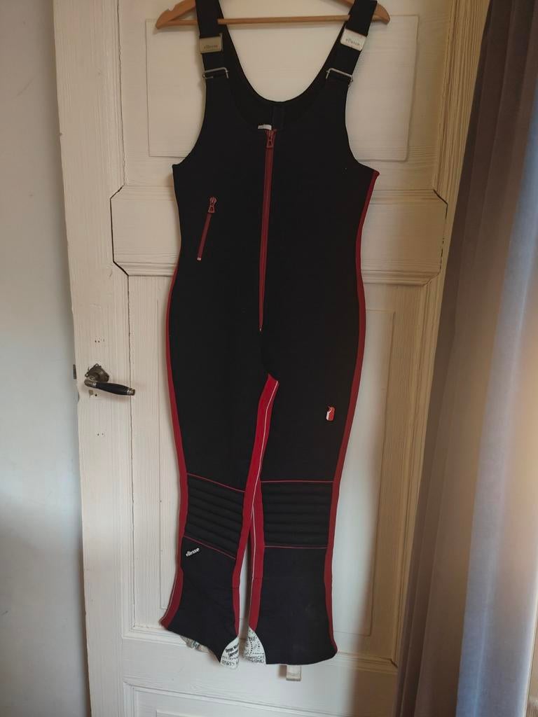 Ellesse Oldschool Skipak Maat 38, Kleding | Dames, Wintersportkleding, Maat 38/40 (M), Ellesse, Ophalen of Verzenden, Gedragen