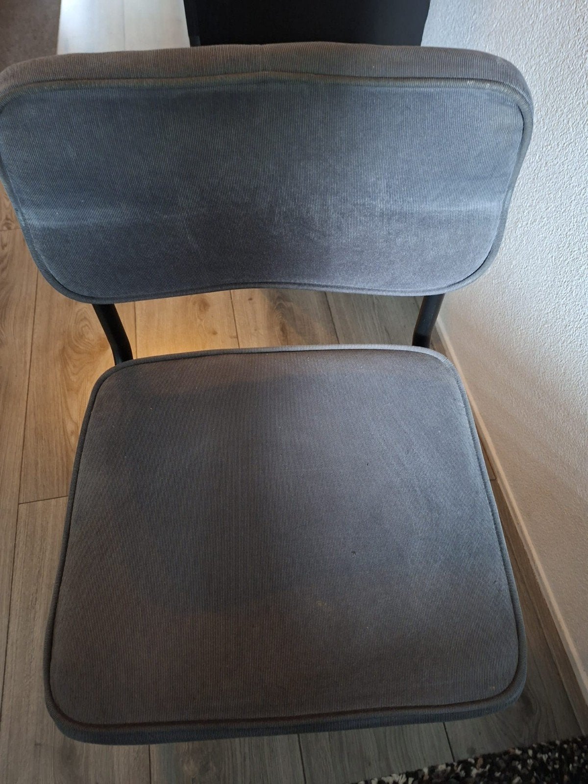 IKEA NORDVIKEN Uitschuifbare eettafel met 4 stoelen, Zo goed als nieuw, 150 tot 200 cm, Modern, Vier personen