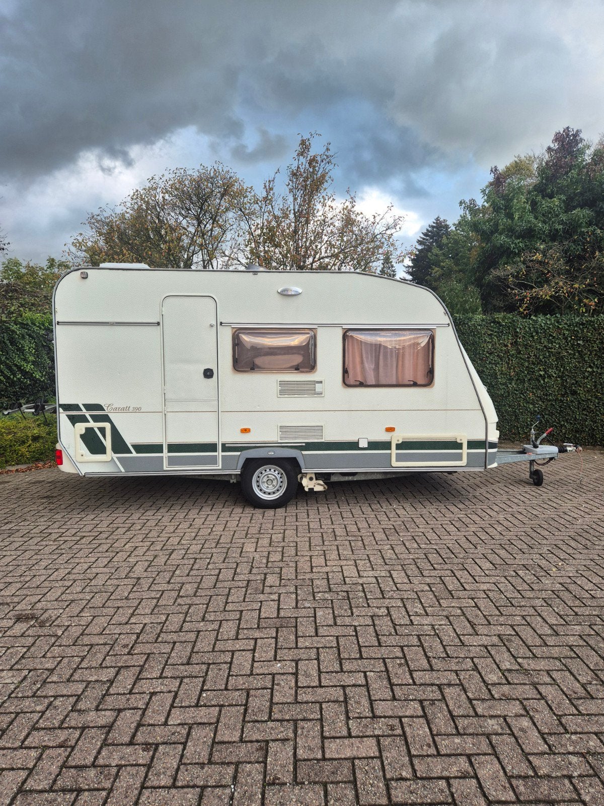 Chateau Carrat TZD 2001 met Mover en Elektrische fietsdrager, Fietsenrek, Particulier, Tot en met 4, Tot 4 meter