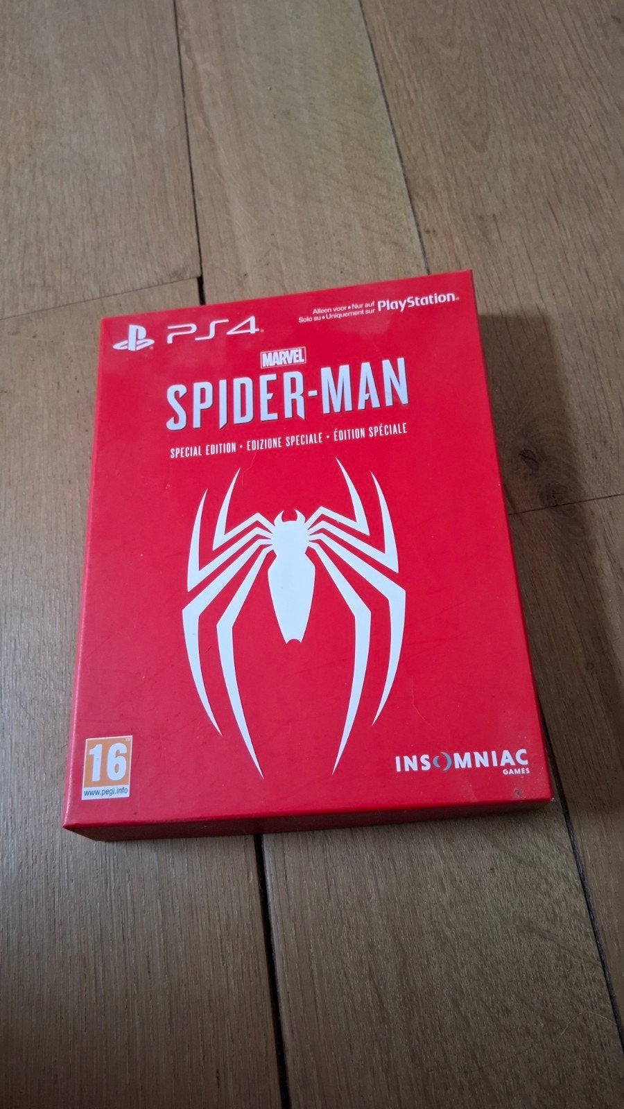 Spiderman Ps4 Special Edition met art boekje, Avontuur en Actie, 1 speler, Ophalen of Verzenden, Zo goed als nieuw