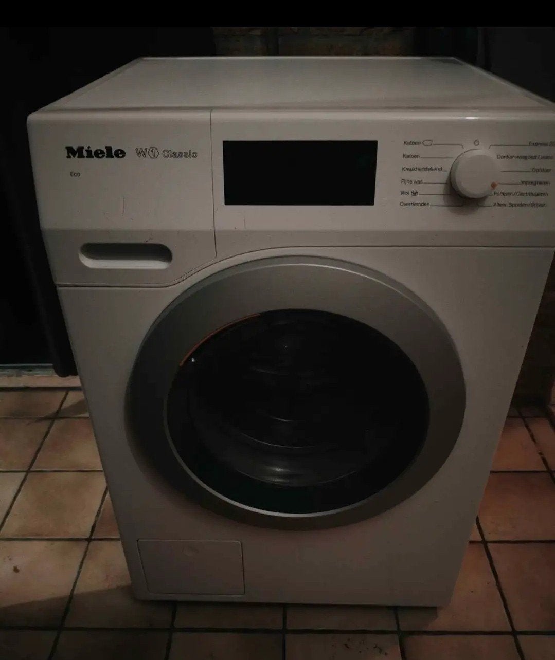 VERKOCHT Miele W1 Wasmachine Weinig gebruikt – Nw-Weerdinge, 8 tot 10 kg, Ophalen of Verzenden, 85 tot 90 cm, 1600 toeren of meer