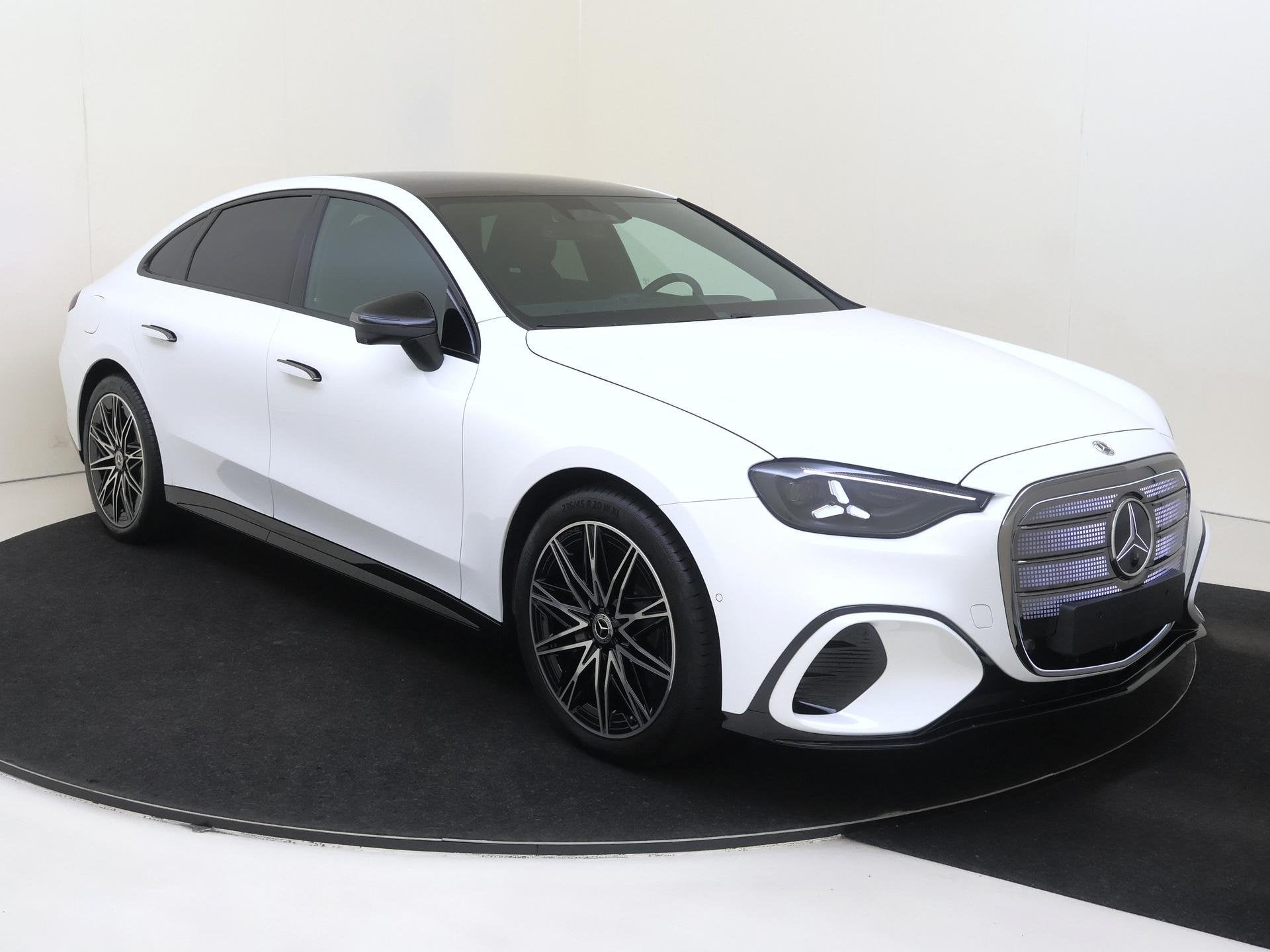 Mercedes-Benz C-klasse 400 4MATIC Launch Edition 94 kWh Dakv, Auto's, Automaat, 12 maanden, 712 km, 2460 kg
