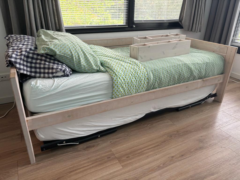 Life Time halfhoogslaper 90x200 met matras en opbergboxen, Ophalen, Gebruikt, 90 cm, Eenpersoons