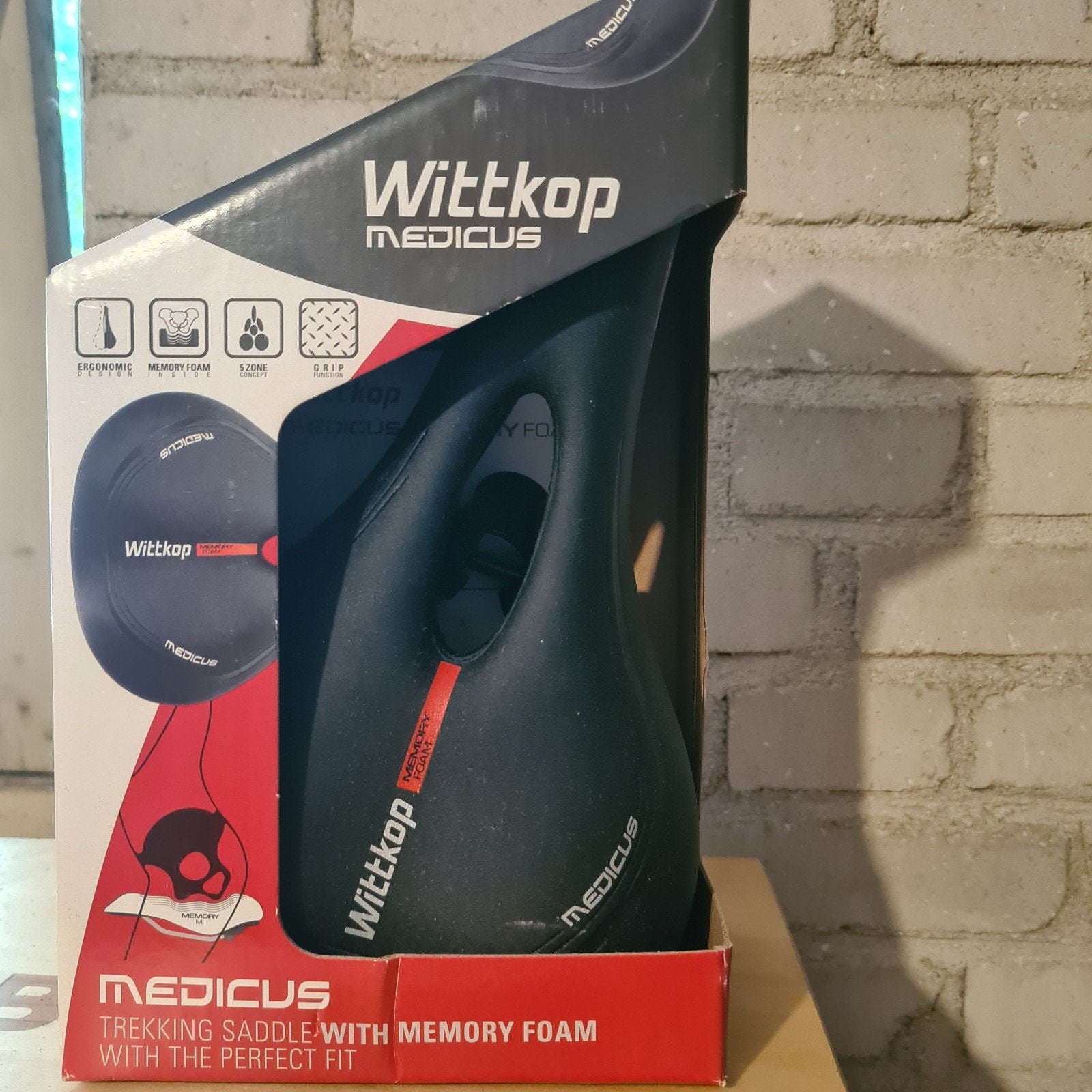 Wittkop Medicus Trekking Zadel met Traagschuim, Fietsen en Brommers, Elektrische fiets, Ophalen of Verzenden, Zadel, Wittkop Medicus