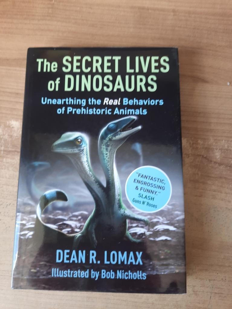 The secret lives of dinosaures, Ophalen of Verzenden, Nieuw, Natuurwetenschap