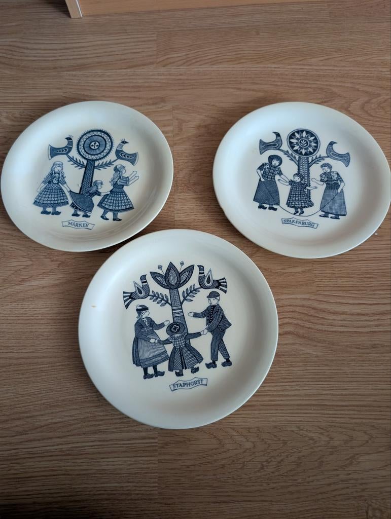 Set van 3 vintage wandborden met Nederlandse klederdracht, Ophalen
