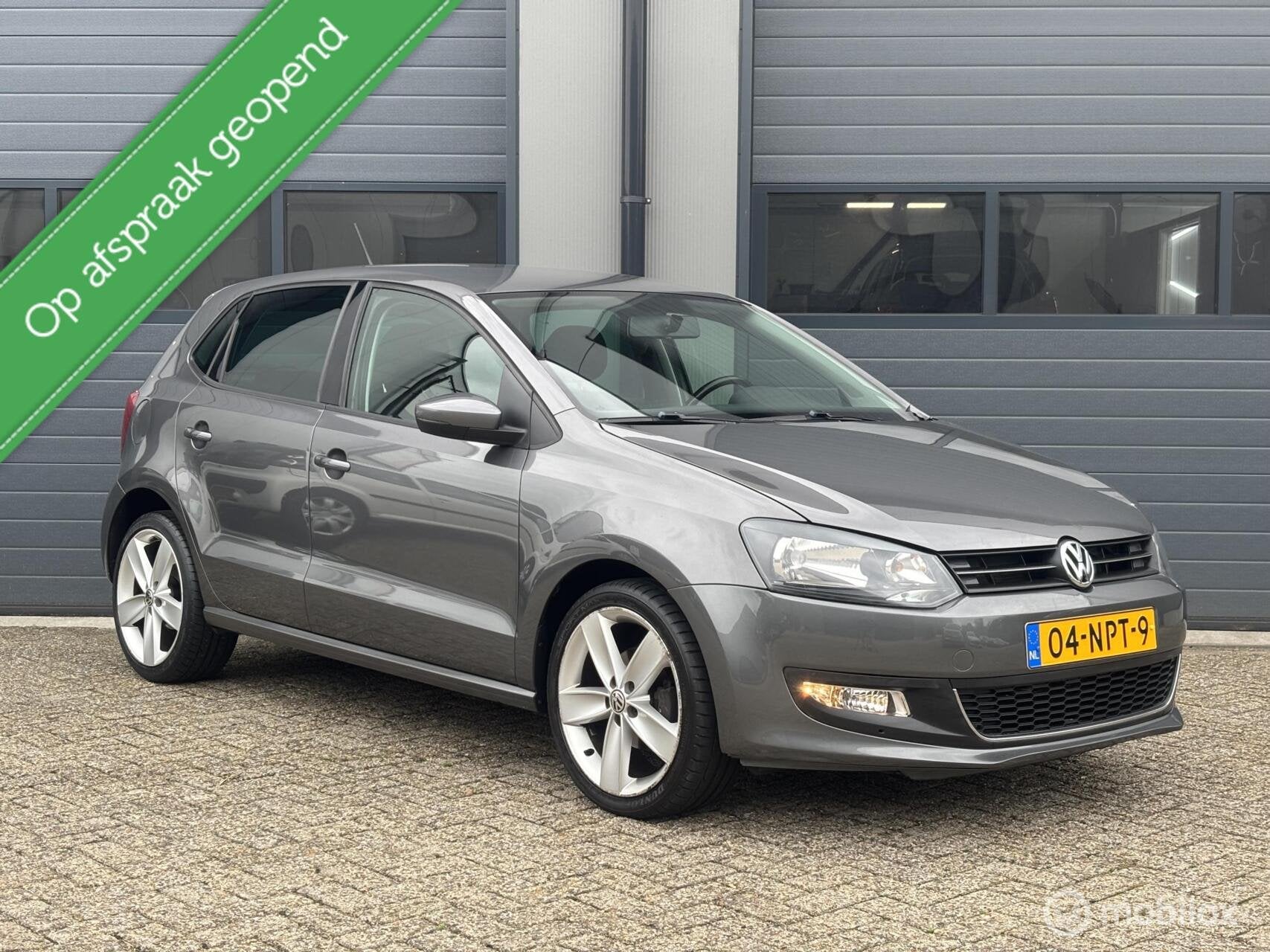 Volkswagen Polo Highline Automaat Uitvoering / 138.Dkm Nap, Euro 5, 40 €/maand, Electronic Stability Program (ESP), 4 cilinders
