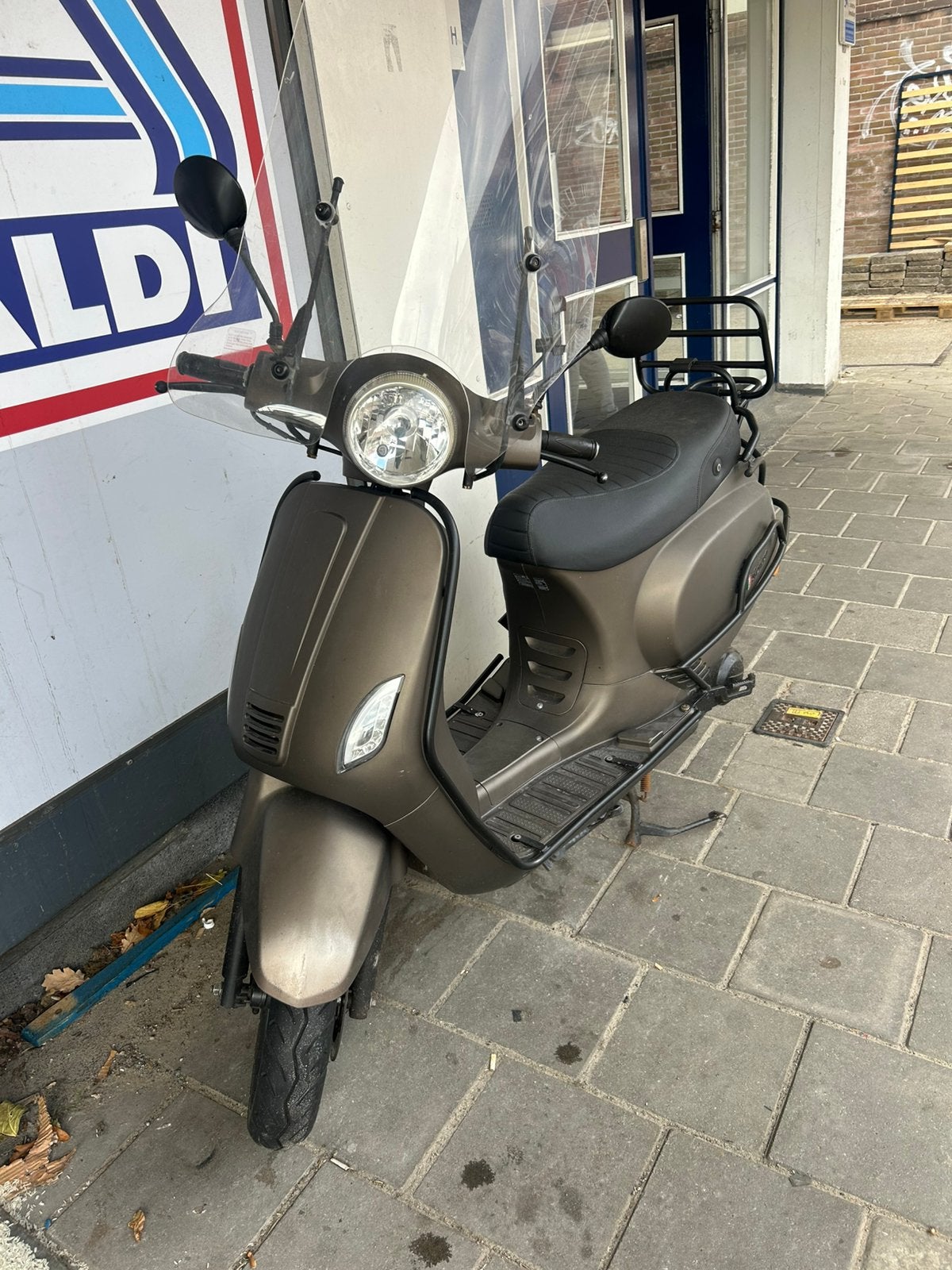 Scooter blauw kenteken, Ophalen, Zo goed als nieuw, Benzine, Overige merken