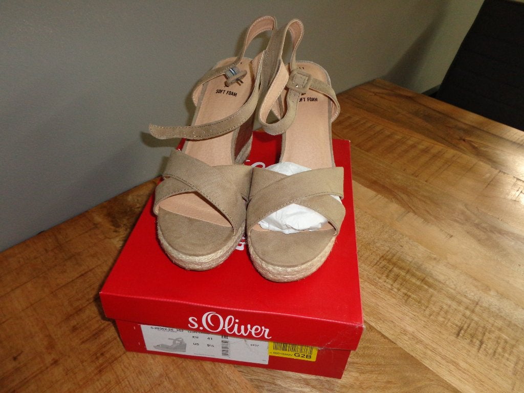 taupekleurige damessleehakken van S'Oliver, maat 41, Kleding | Dames, Bruin, Nieuw, Sandalen of Muiltjes, Ophalen of Verzenden