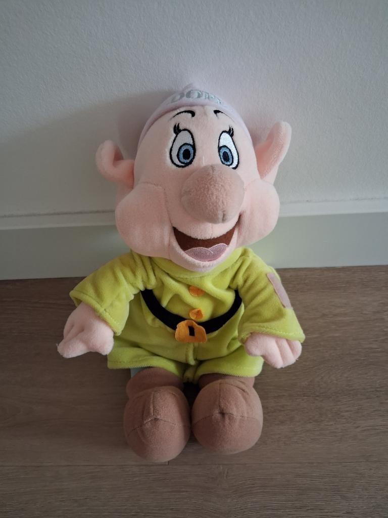 Knuffel dwerg Dopey van Sneeuwwitje 30 cm L396, Kinderen en Baby's, Speelgoed | Knuffels en Pluche, Zo goed als nieuw, Overige typen
