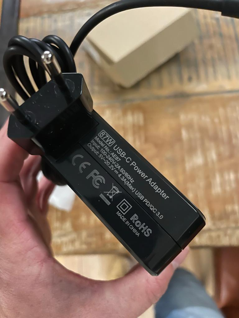 Nieuwe 87W USB-C Power Adapter - Universeel, Ophalen of Verzenden, Zo goed als nieuw