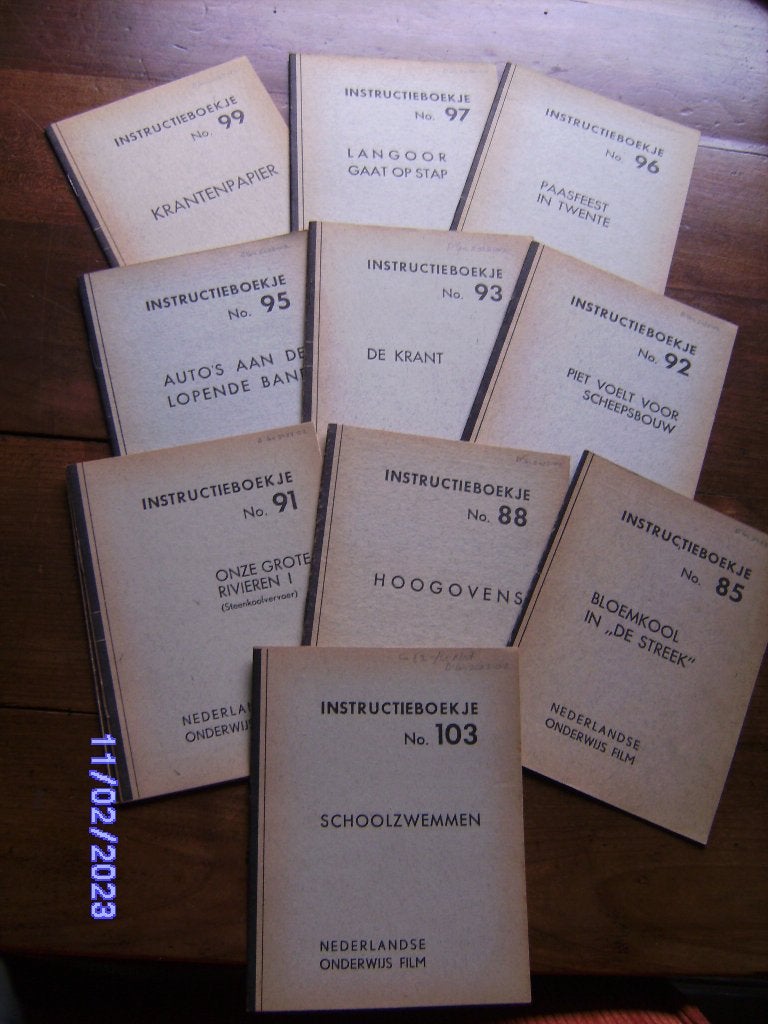 10 Nederlandse Onderwijs Film instructieboekjes titel 1952, Ophalen of Verzenden, Zo goed als nieuw