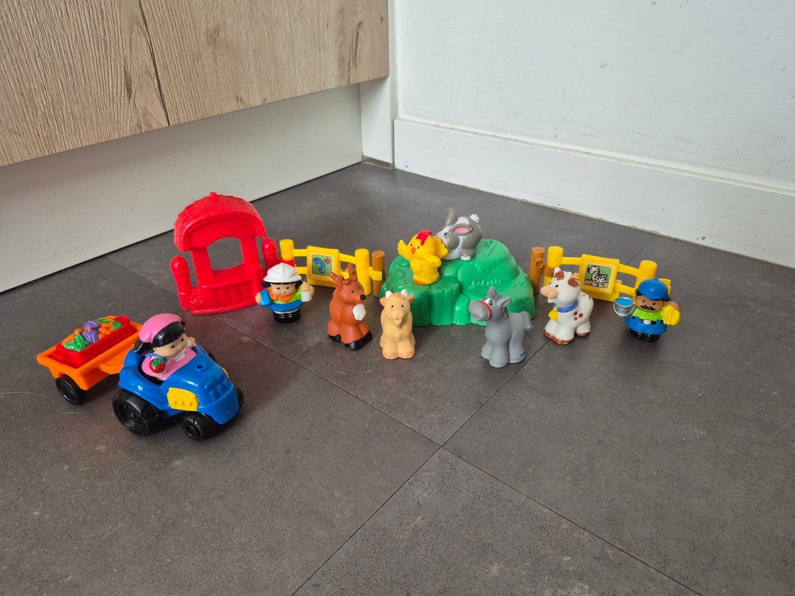 Fisher-Price Little People Boerderij Speelset met Tractor, Ophalen, Jongen of Meisje