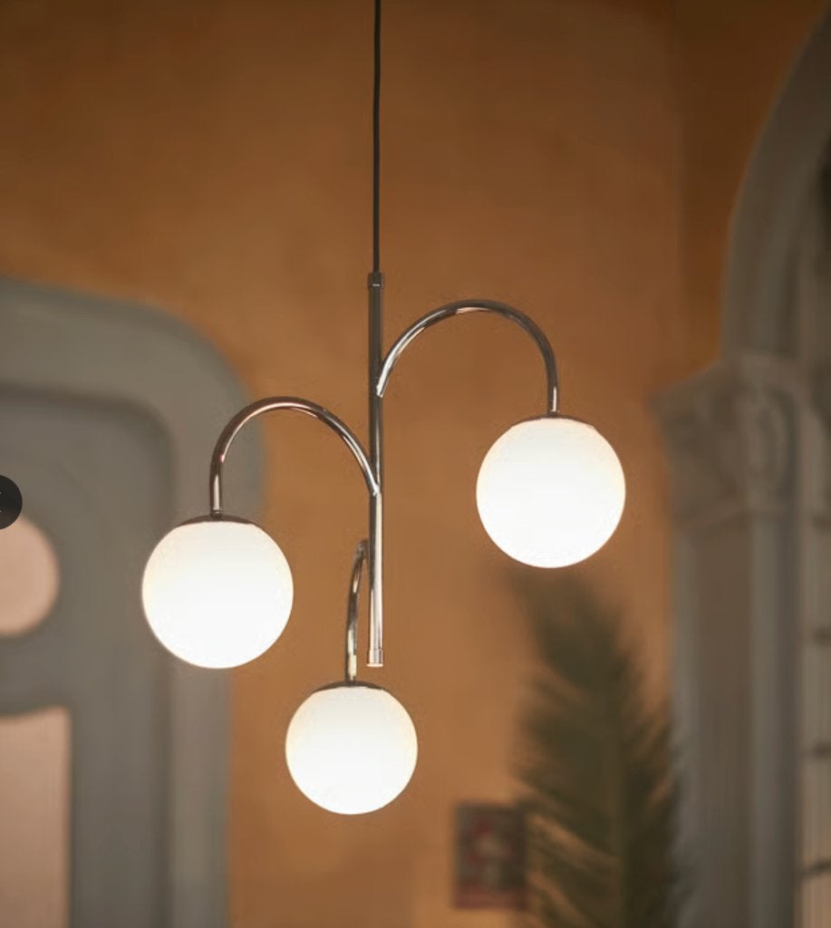 Ikea SIMRISHAMN Plafondlamp, 3-armig - wit bol RVS, E14 (klein), Nieuw, Ophalen of Verzenden, Glas
