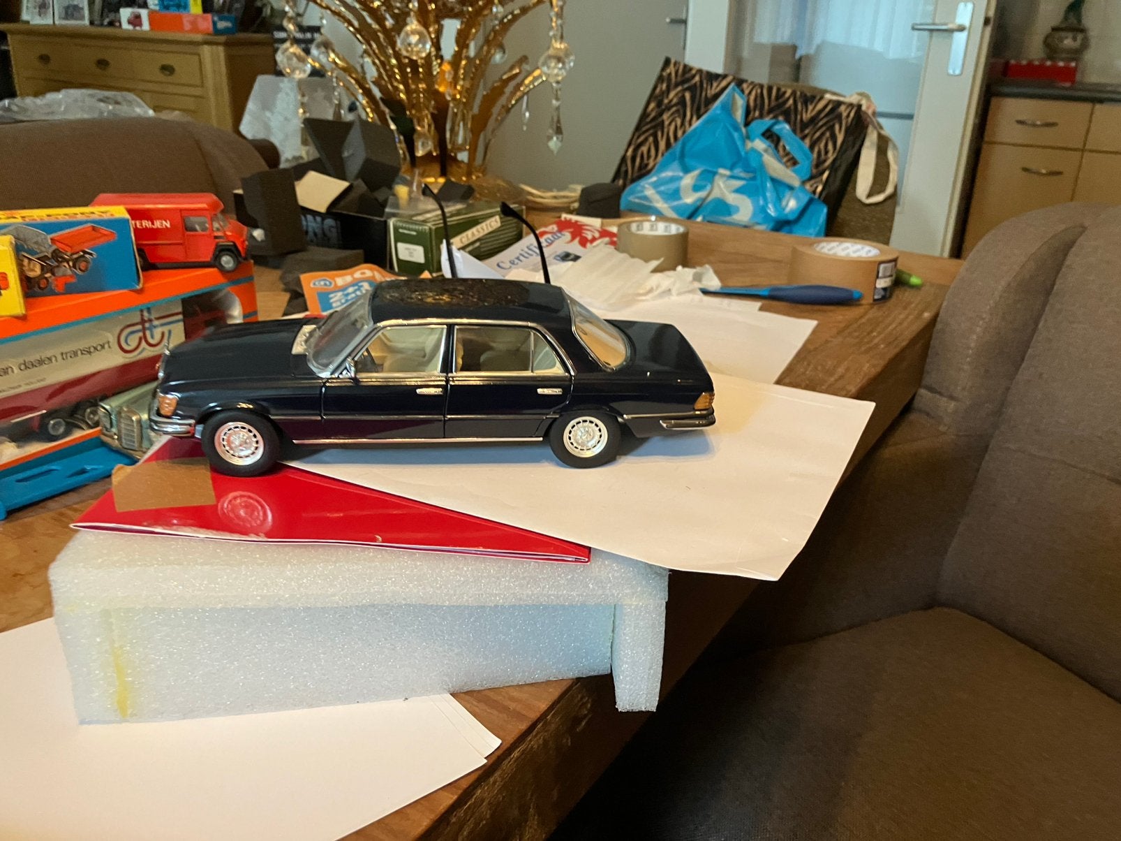 MERCEDES 450 sel 6.9.DEUREN / MOTORKAP KOFFER DEKSEL OPEN, Hobby en Vrije tijd, Ophalen of Verzenden, Zo goed als nieuw, Revell