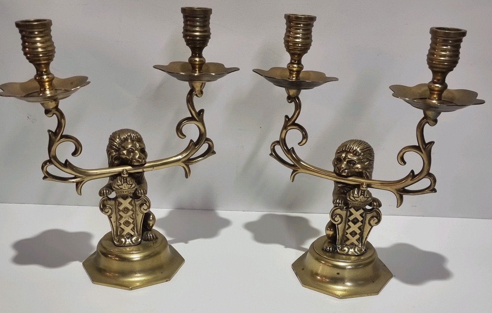 Antieke Amsterdamse leeuwenkandelaars, zwaar messing 25cm, Ophalen of Verzenden, Koper of Brons